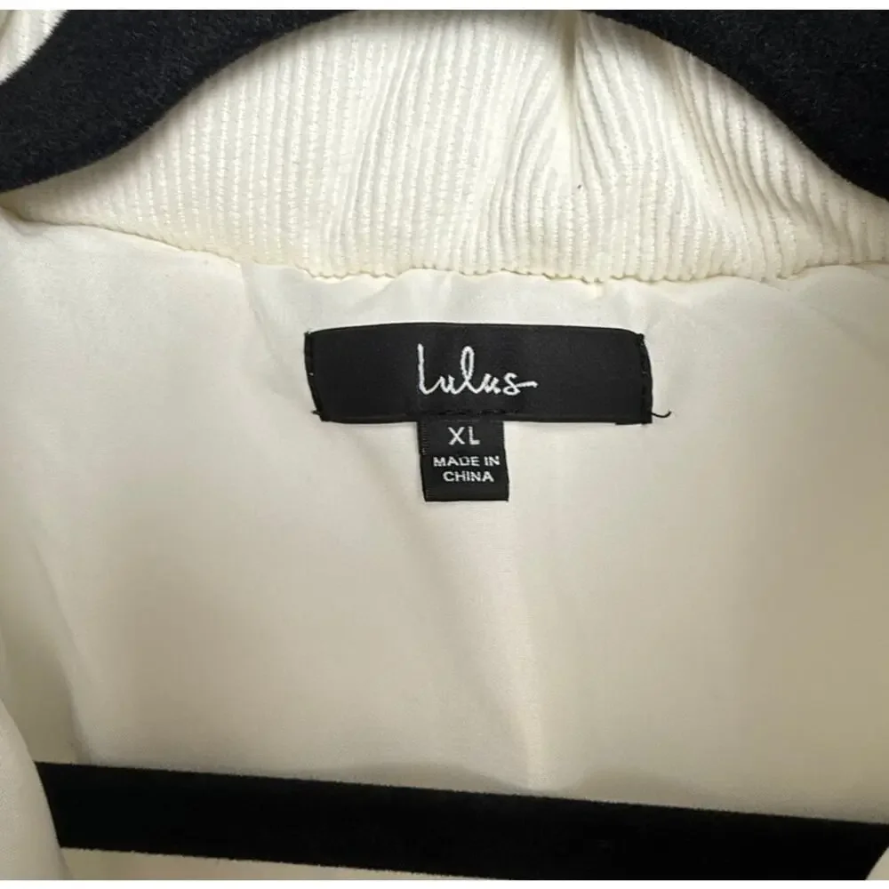 Lulus White Corduroy Puffer Full Zip Jacket Size XL Retro Minimalist Gorpcore